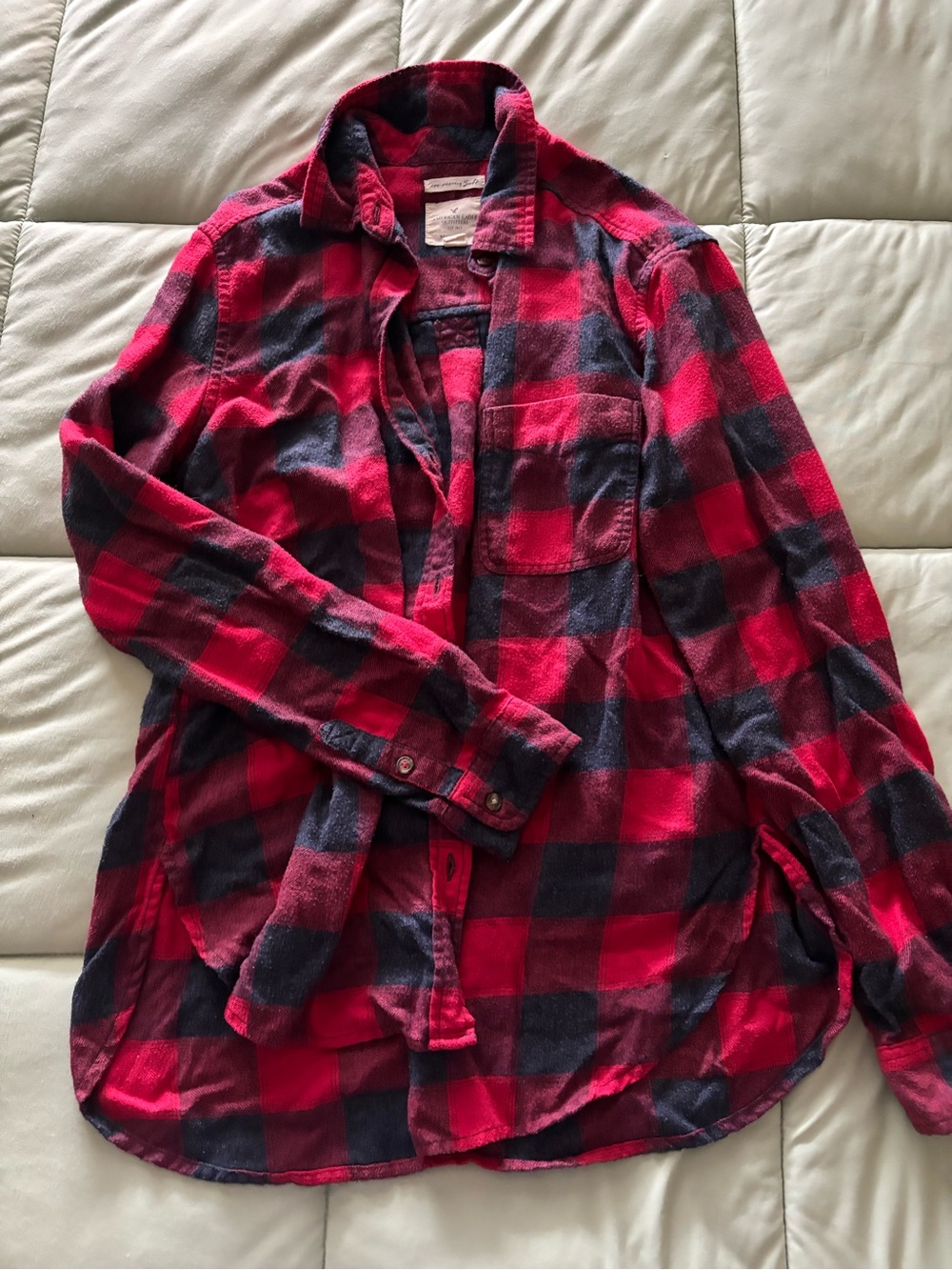 American Eagle Outfitters Red and Black Plaid Button-Down Shirt